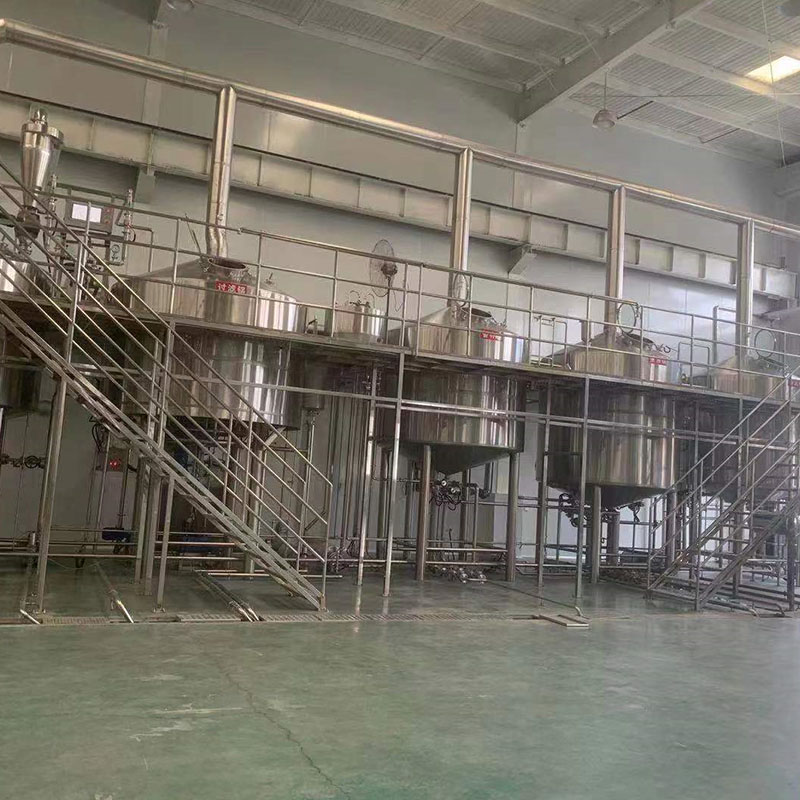 海丰精酿啤酒设备厂—平面布置、设备设计、制造、调试、培训等一条龙服务_COPY